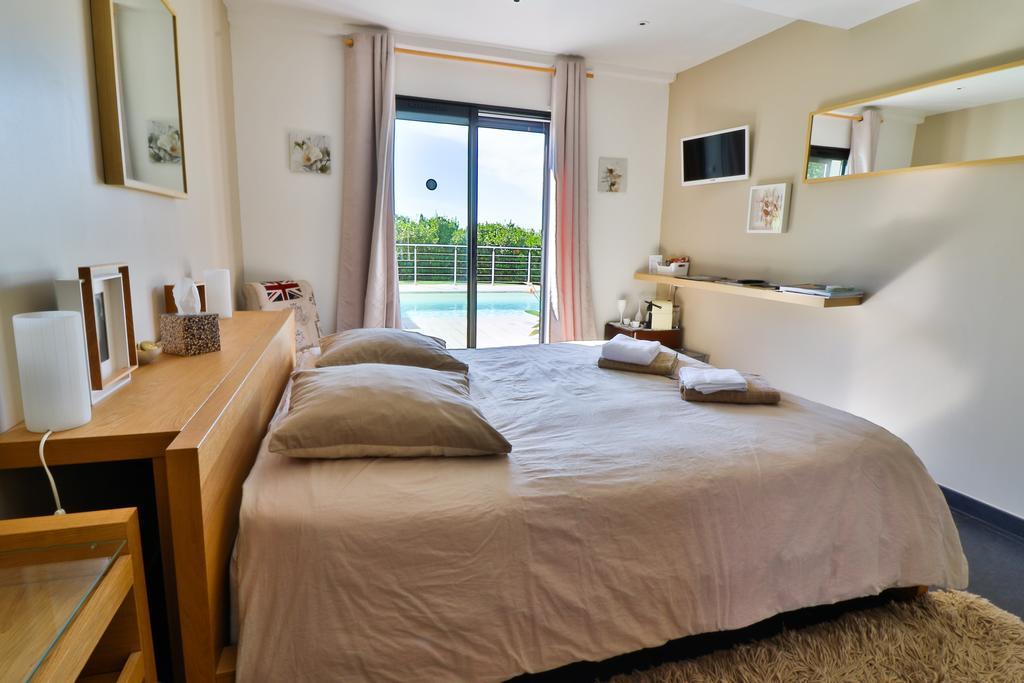 Villa Louancelie B&B Cavalaire-sur-Mer Esterno foto