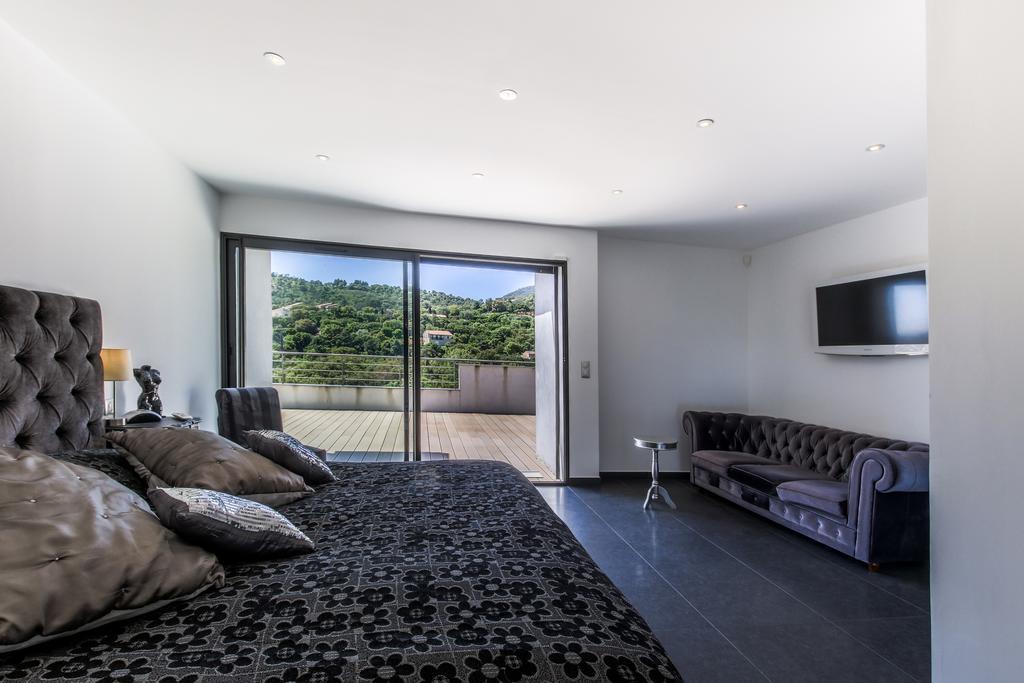 Villa Louancelie B&B Cavalaire-sur-Mer Esterno foto