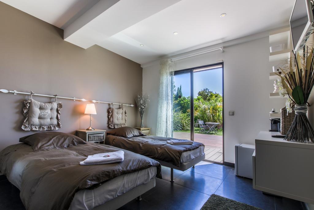 Villa Louancelie B&B Cavalaire-sur-Mer Esterno foto